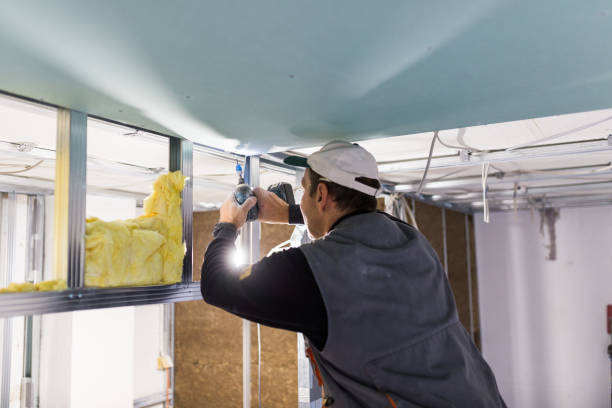 Best Insulation Installation Services in Green Tree, PA